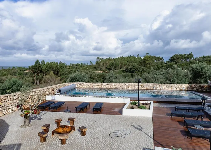 Casa Da Saia Grande - Recantos D'almerinda * Alvito (Leiria)